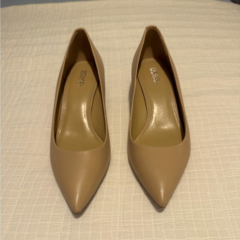 Michael Kors Tan Women's Kitten Heel Pumps